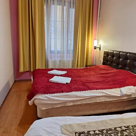 Amir Apart Szálloda *